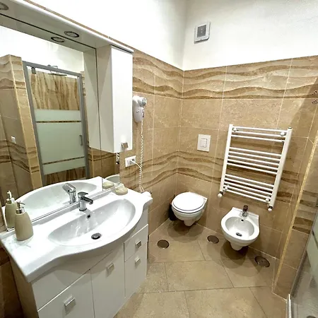 A Un Passo Dagli Dei Bed & Breakfast 3*